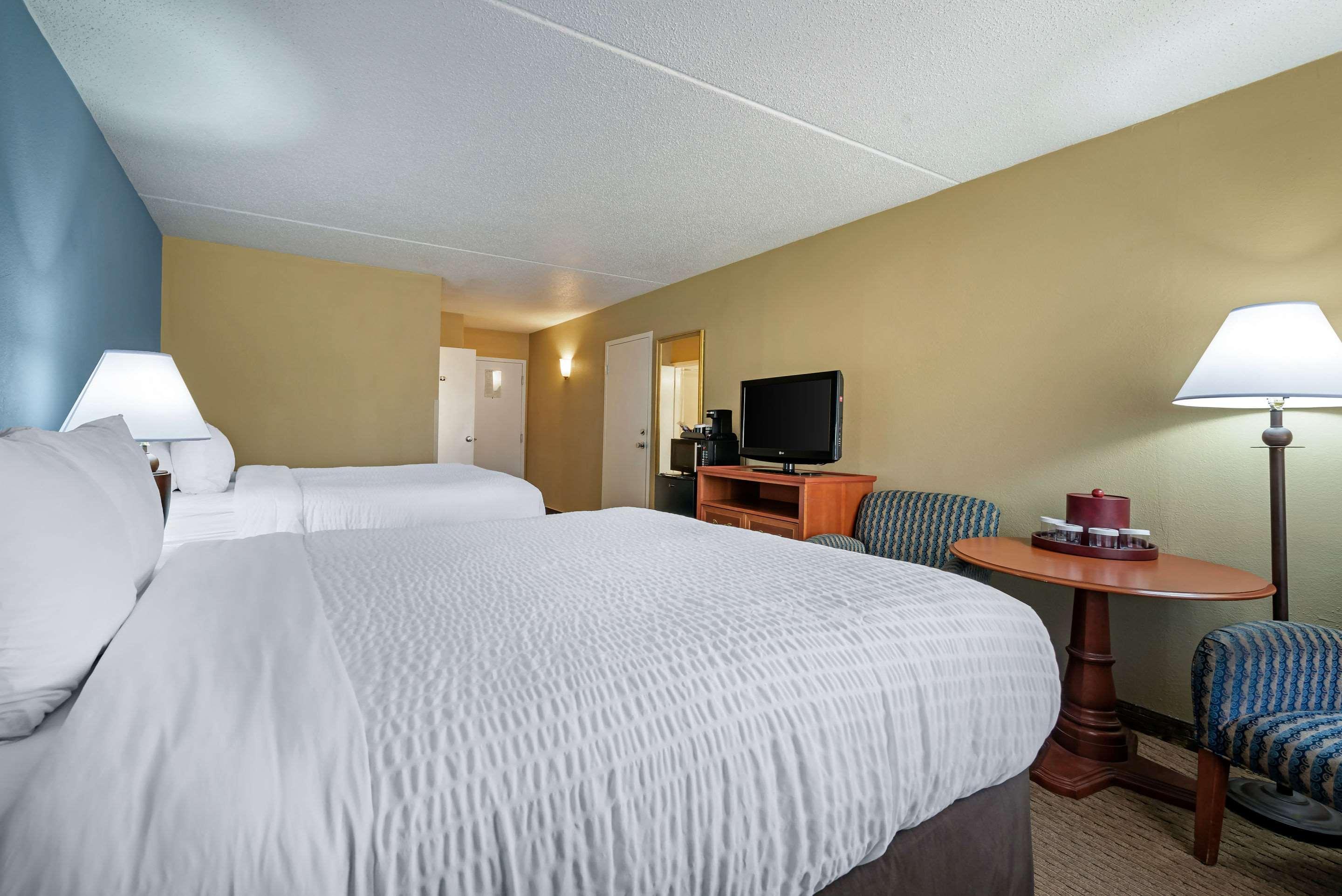 Clarion Hotel Conference Center - North Lexington Eksteriør bilde