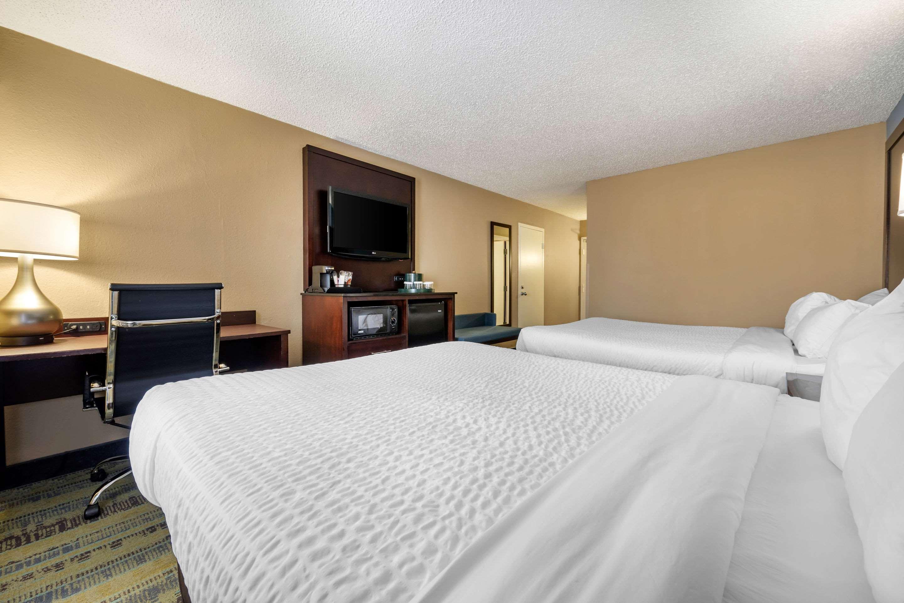 Clarion Hotel Conference Center - North Lexington Eksteriør bilde