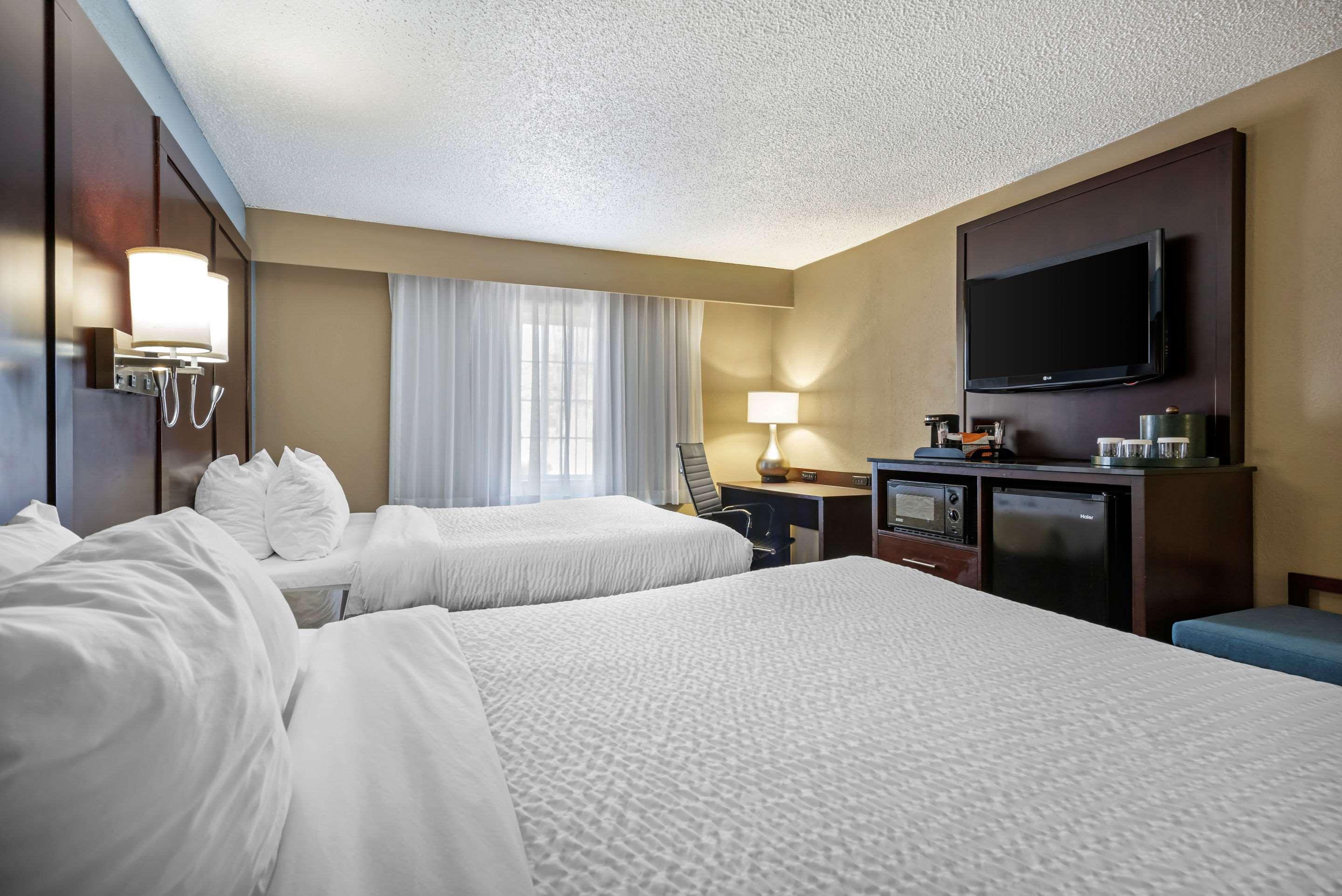 Clarion Hotel Conference Center - North Lexington Eksteriør bilde