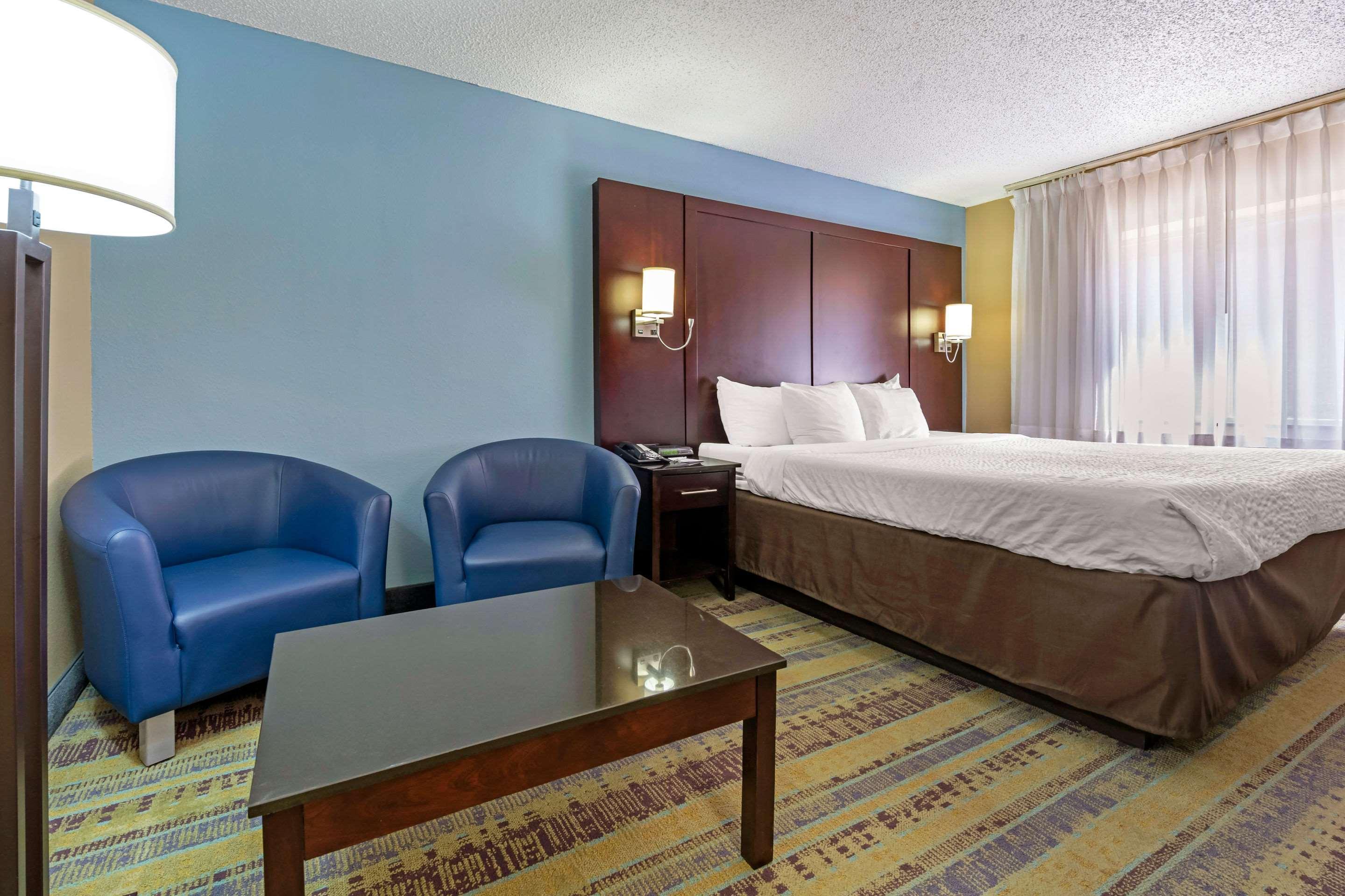Clarion Hotel Conference Center - North Lexington Eksteriør bilde